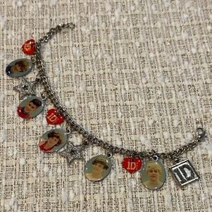 One Direction 1D Official Merchandise Collectible Charm Bracelet β€οΈ